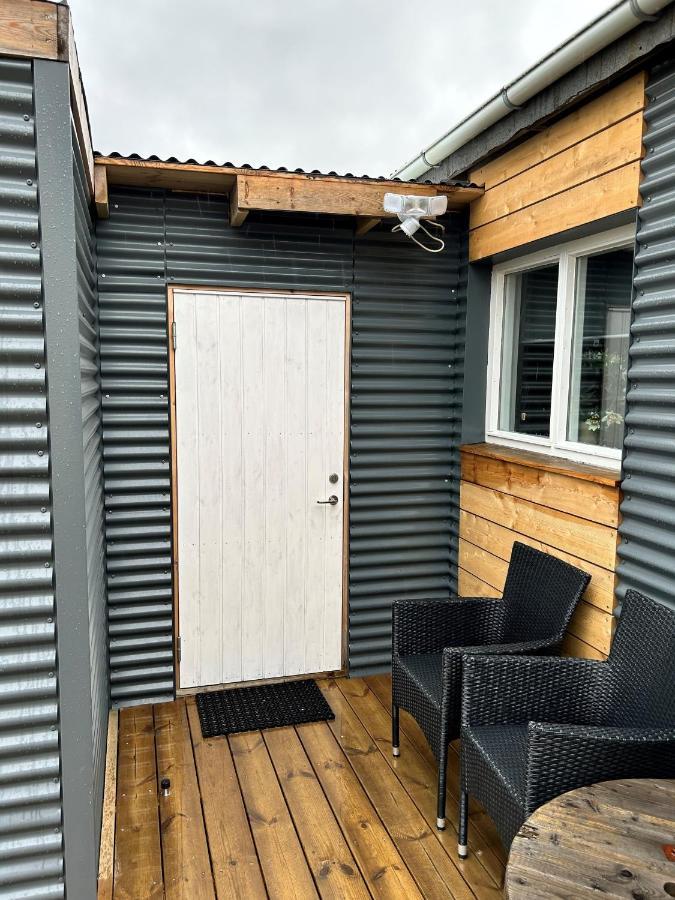 The Little Guesthouse Downtown - Keflavik Airport Экстерьер фото