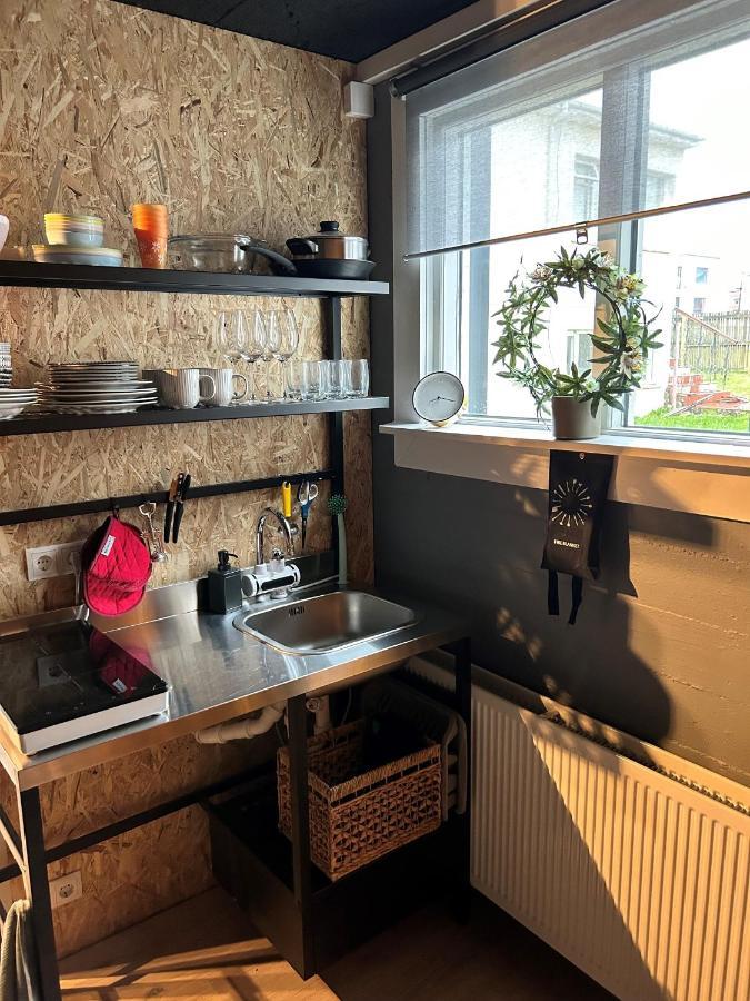 The Little Guesthouse Downtown - Keflavik Airport Экстерьер фото
